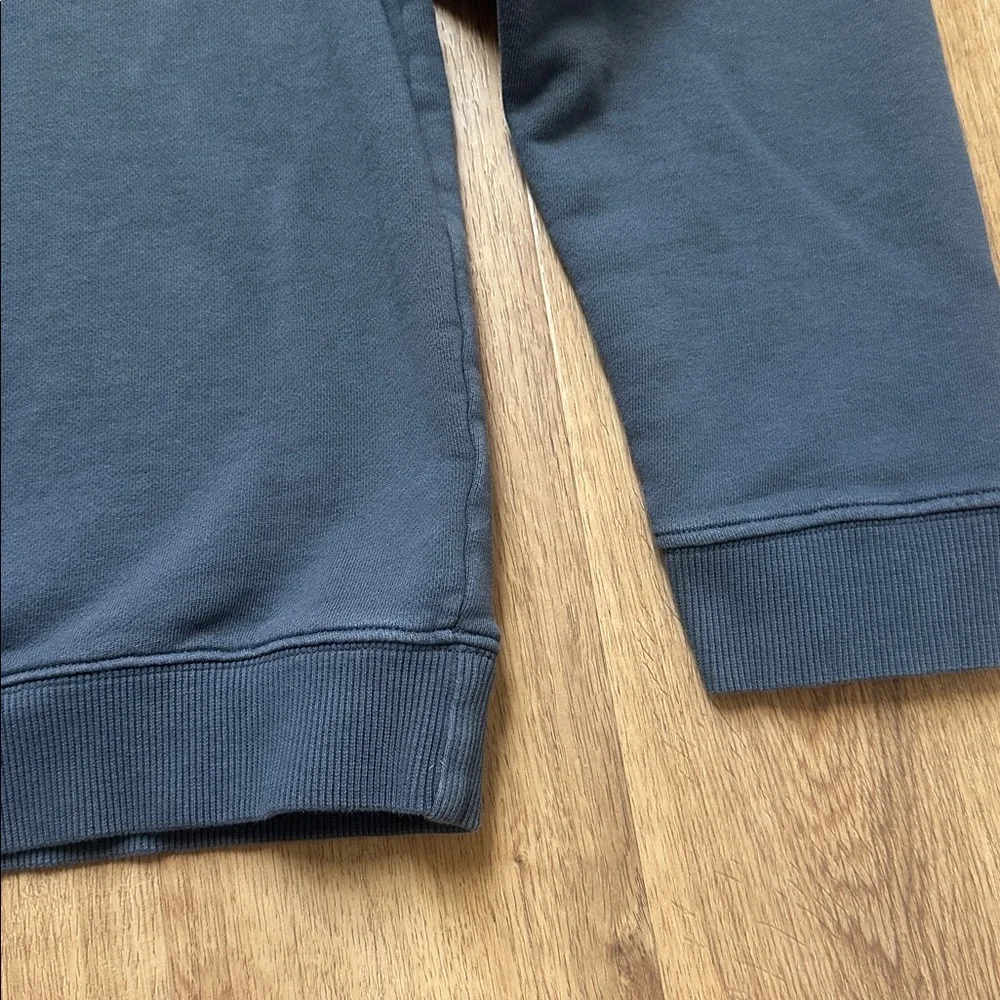 Mugsy Men's 100% Cotton Blue Gray‎ Texas Embroidered Crewneck Sweatshirt